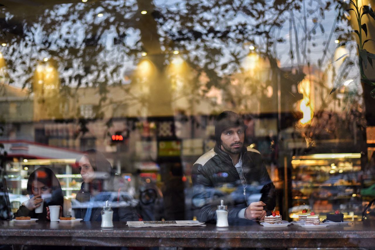 کافه قنادی فرانسه تهران| یوتراوز