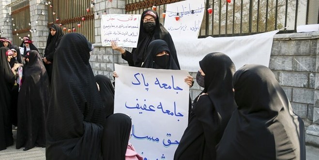 بازداشت شماری از متحصنان حجاب مقابل قوه قضائیه