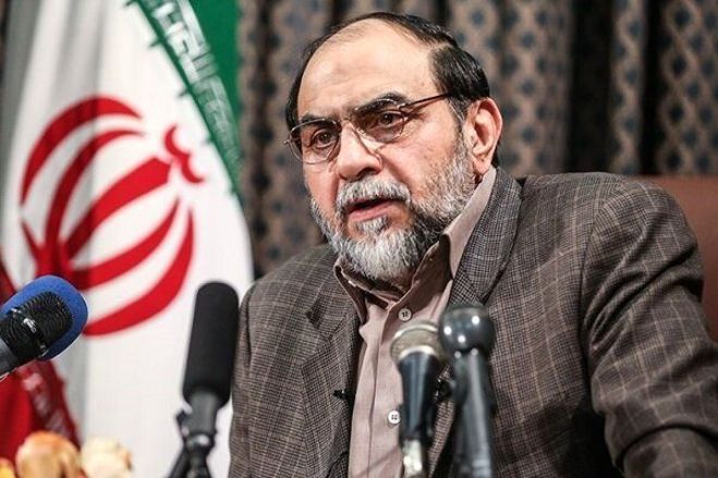 حمله شدیدالحن رحیم‌پور ازغدی به مقامات وزارت علوم و شخص وزیر! | فیلم