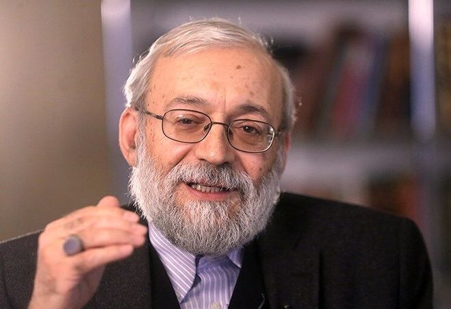 حمله تند لاریجانی به اصلاح طلبان: مرفه‌هان شما از گرانی انتقاد می‌کنند!