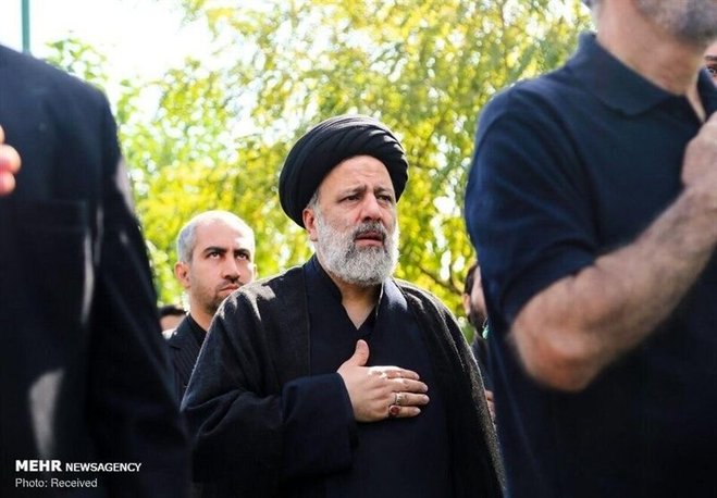 رفتار پوپولیستی و بی‌خوابی رئیسی