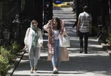 اعلام زمان اجرایی شدن قانون حجاب؛ مجازات افراد زیر ۱۸ سال چیست؟