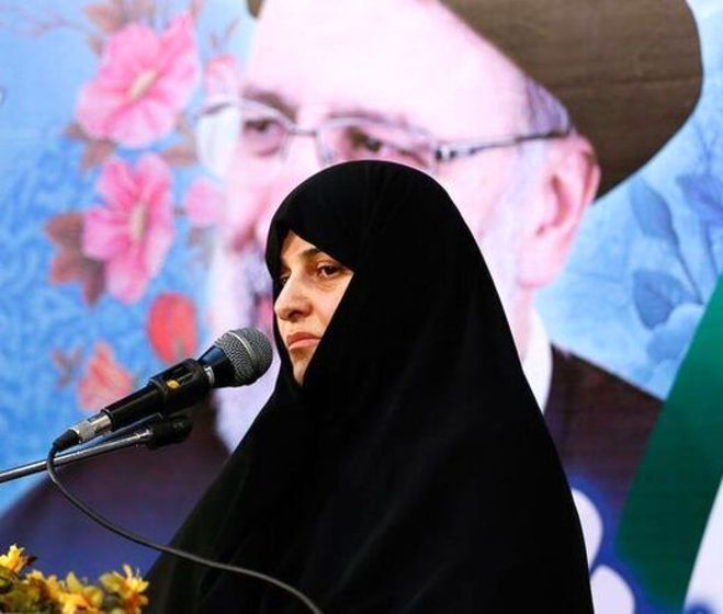 در حرف‌های جمیله علم الهدی، روح اشرافیگری نهفته است | او شیفته میشل اوباماست؟
