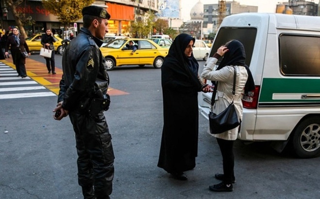 مجازات توهین و پرخاش به آمران به معروف حجاب مشخص شد