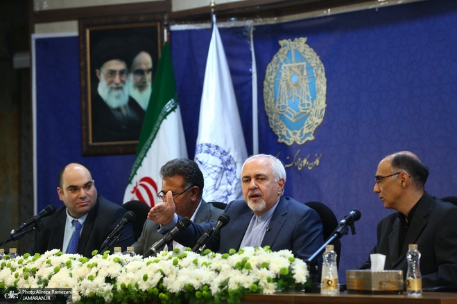 فیلم کامل نشست جنجالی ظریف درباره فلسطین را ببینید
