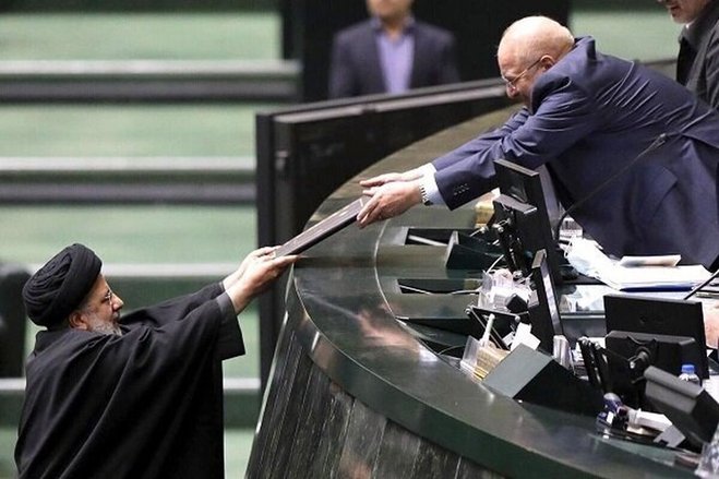 دلیل مخالفت با کلیات لایحه بودجه ۱۴۰۳؛ پای بازنشستگان وسط آمد!