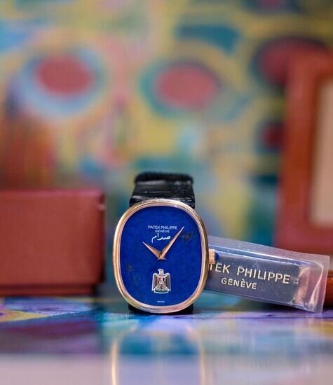 تصویری از ساعت طلا شخصی‌سازی شده صدام