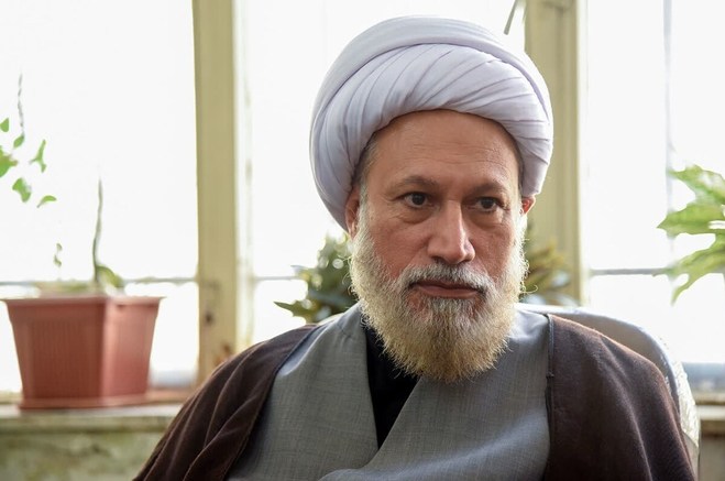 امام جمعه شیراز: ۱۳ام تفریح نروید؛ فکر کنید پدرتان را از دست داده‌اید | به جای آن عید فطر تفرج کنید