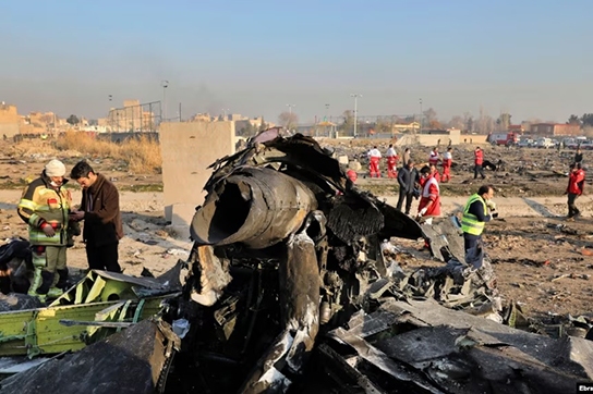 ۱۸ دی ۹۸؛ داغ همیشه تازه هواپیمای اوکراینی | ۱۲ ایراد و سوالی که هیچگاه حل نشد ۱۸ دی ۹۸؛ داغ همیشه تازه هواپیمای اوکراینی | ۱۲ ایراد و سوالی که هیچگاه حل نشد