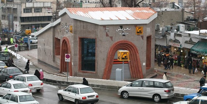 پربیننده‌ترین فیلم در اینستاگرام فارسی؛ آواز اعتراضی تلخ در متروی تهران را ببینیـد