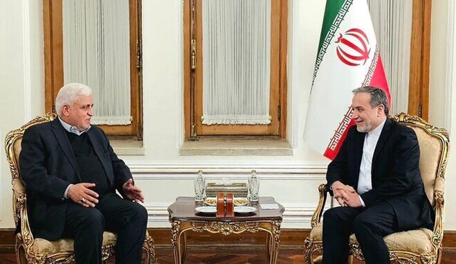 عکسی تازه از دیدار عراقچی با رئیس هیات «حشدالشعبی»