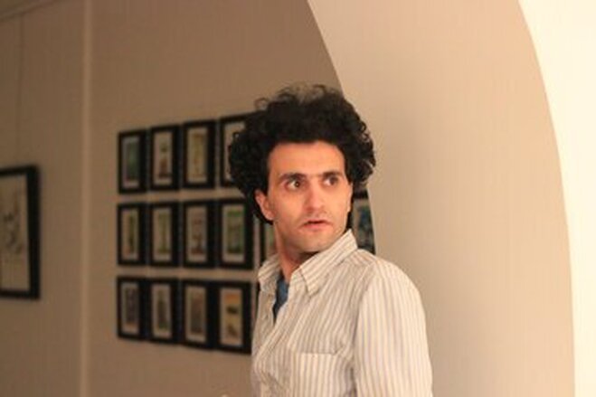 احمدی مونس درگذشت