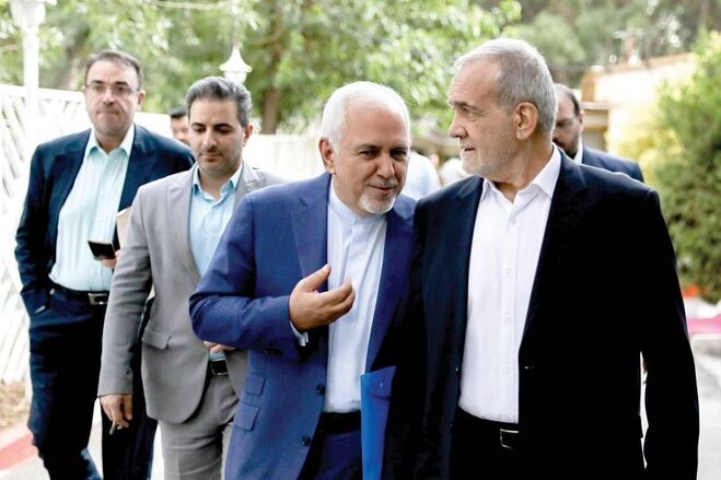 سخنگوی دولت: پزشکیان هنوز استعفای ظریف را نپذیرفته است