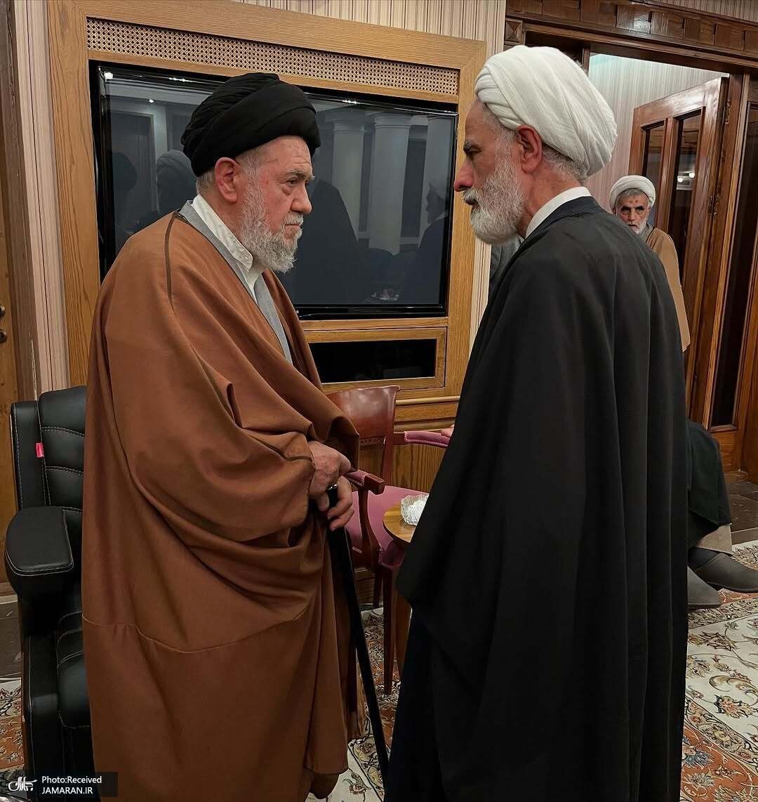 تصاویر جسله سریع روحانیون اصلاحطلب بعد زلزله در کابینه پزشکیان | تشکیل جلسه با حضور حضور خاتمی در خانه یک آیت الله تصاویر جسله سریع روحانیون اصلاحطلب بعد زلزله در کابینه پزشکیان | تشکیل جلسه با حضور حضور خاتمی در خانه یک آیت الله