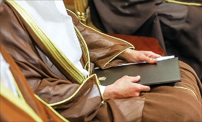 حمله روزنامه نزدیک به سپاه به ترامپ: غلط کردی با قَرقاش نامه فرستادی!