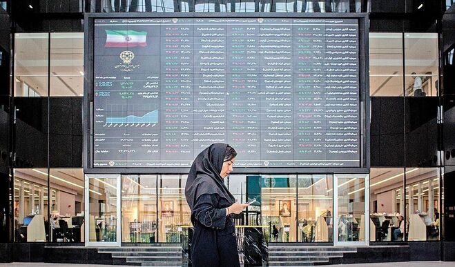 ریزش سنگین بورس تهران در آخرین روز کاری ۱۴۰۳؛ همه قرمزپوش!
