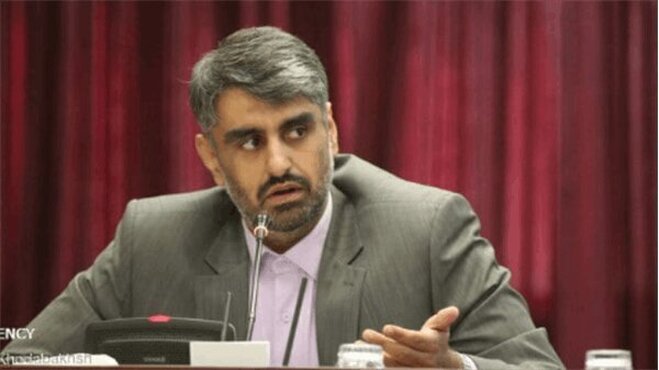 افشاگری رئیس مرکز رسانه مجلس درباره قانون حجاب: «شعام» فقط نامه «بکلی سری» می‌زند؛ چرا خودتان به مردم نمی‌گویید