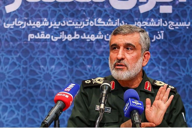 سردار حاجی‌زاده: برای ۲۰درصد توانمان برای تنبیه اسرائیل صف‌آرایی عجیبی شد +فیلم
