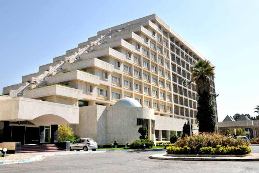 هتل هما؛ از هتل های نزدیک معالی آباد شیراز