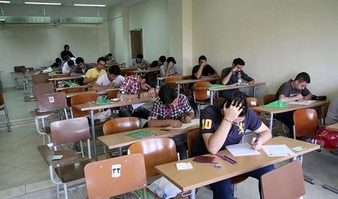 دانش‌آموزان سرگردان برای دریافت کارت امتحانات نهایی؛ راه‌حل جایگزین چیست؟