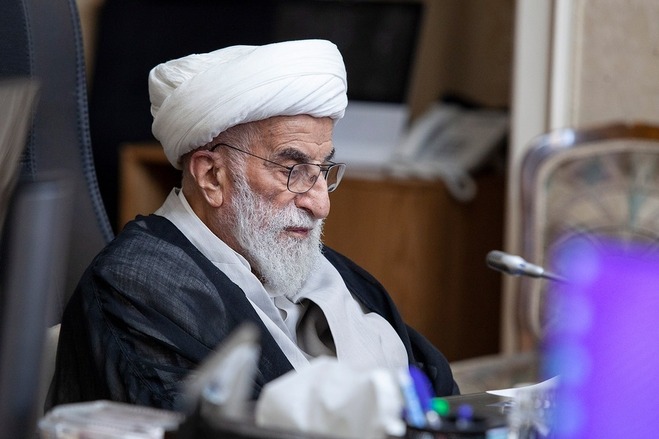 تصاویری از شورای نگهبان در حال بررسی صلاحیت کاندیدا‌ها