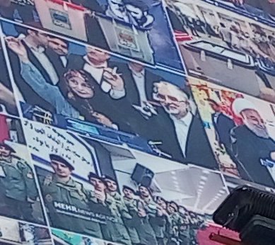 رویت عکس معروف انتخاباتی میرحسین موسوی روی دیوارنگاره معروف رویت عکس معروف انتخاباتی میرحسین موسوی روی دیوارنگاره معروف