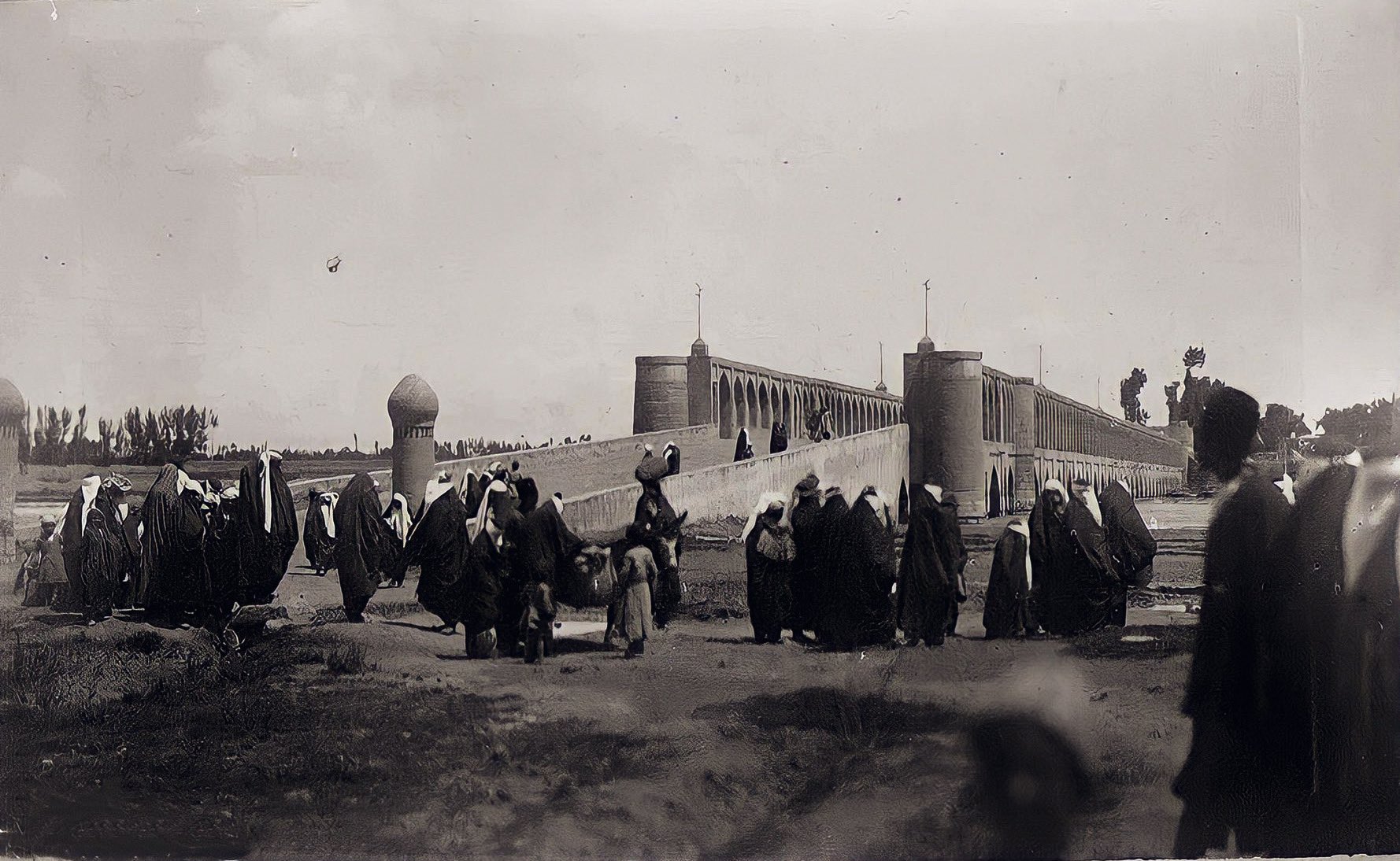 لو رفتن بیش از ۳ هزار عکس قجری توسط یک ناشناس؛ ارزش آرشیو کاخ گلستان در چیست؟ +تصاویر