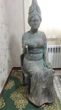 کشف عتیقه 20 میلیارد تومانی در تهران | مجسمهای سالم از یک زن 2000 ساله را ببینید! +تصویر کشف عتیقه 20 میلیارد تومانی در تهران | مجسمهای سالم از یک زن 2000 ساله را ببینید! +تصویر