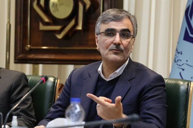 دومینوی عجیب وام میلیاردی؛ شایعه تسهیلات رئیس بانک مرکزی برای خودش!