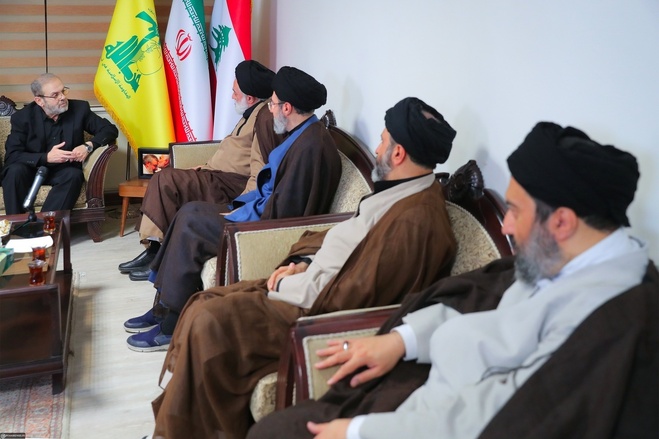 تصاویری از حضور همزمان فرزندان رهبری در دفتر حزب‌الله در تهران