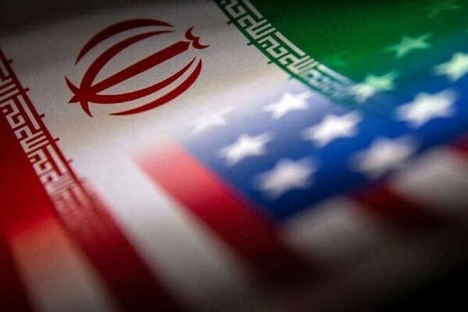 حمله کیهان به رئیس شورای اطلاع‌رسانی دولت و روزنامه او؛ عبرت نگرفتی؟