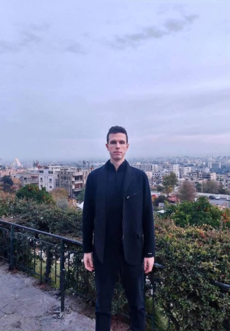 عکسی که فرزند بشـار اسد منتشر کرد؛ او کجـاست؟