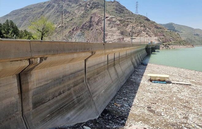 خطر جیره‌بندی آب‌ در یک قدمی ما؛ ورودی آب شدیدا رو به کاهش