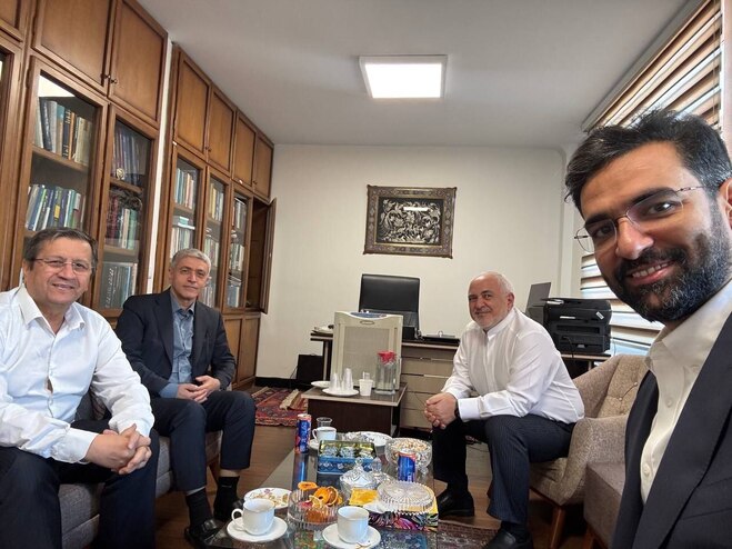 تصویری از جلسه تازه یاران معروف انتخاباتی پزشکیان؛ یهویی میزبان که بود؟
