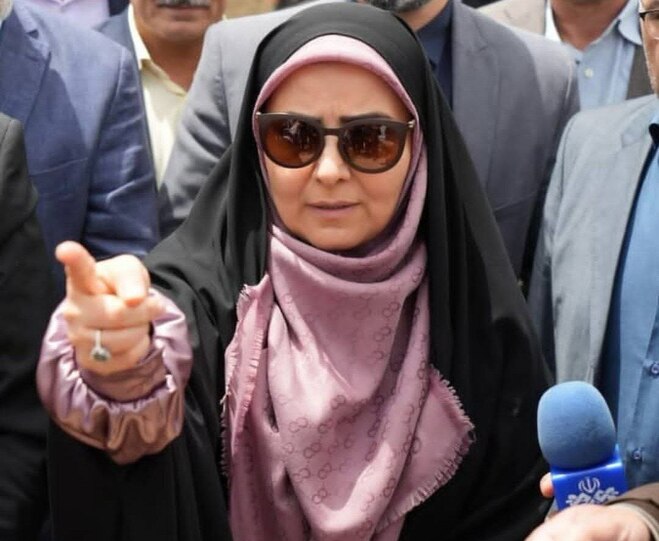 وزیر راه پزشکیان زیر هجمه؛ ۶ روز سوئیت رویال لوکس شبی ۸۰ میلیون | فاکتور ۹۵۰ میلیون تومانی چطور تسویه شد؟ +سند