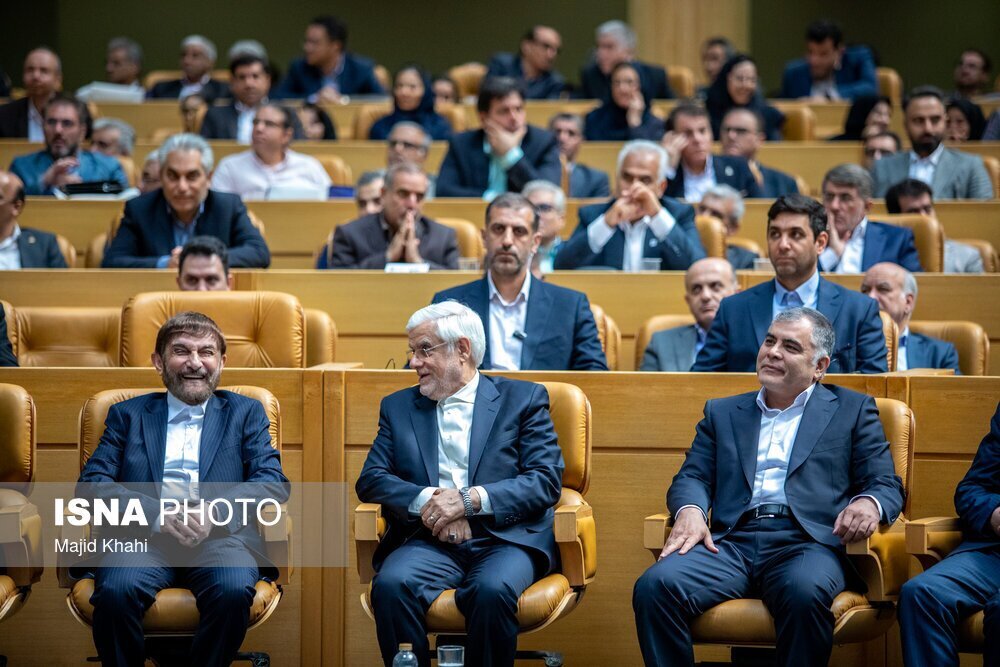 تصاویری از حضور معاون اول پزشکیان در جمع نفتی‌ها