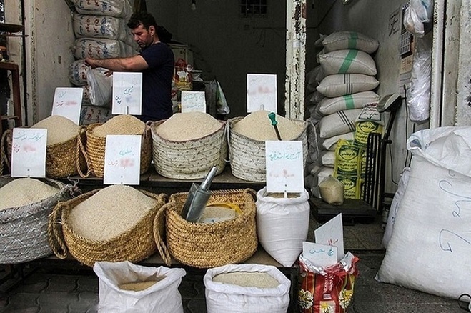 دپوی سنگین برنج در گمرک و عدم اجازه ترخیص؛ هر کیلو برنج ۲۵۰ هزار تومان شد