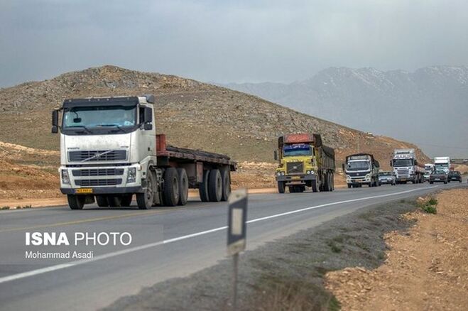 واکنش سخنگوی دولت به اعتراض کامیون‌‌دارها: صدایتان را می‌شنویم، باید قاچاق سوخت راکنترل کنیم