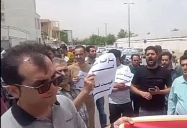 ماجرای تجمع اعتراضی امروز نانواها در اراک و مشهد چیست؟
