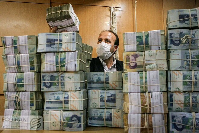 افشای مدل تیم اقتصادی دولت پزشکیان پیش از شروع مذاکرات با آمریکا | پرواز نقدینگی به قله ۱۰ هزار همتی چه پیامی دارد؟