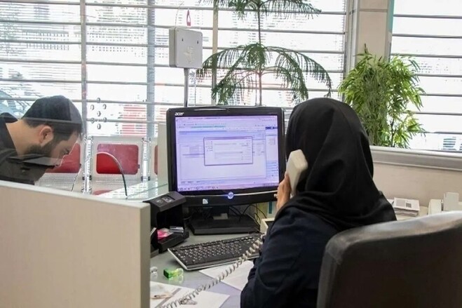 پاسخ آماری محکم به کارفرمایان مدعی؛ ایرانی‌ها در هفته چند ساعت کار می‌کنند؟