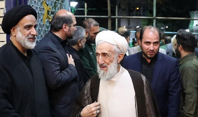 خانه‌نشینی‌ صدیقی؛ کناره‌گیری از نماز جمعه کافی نیست باید مایه درس دیگران شود