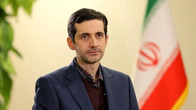 آقازاده مسعود پزشکیان برای حمایت از پدر وسط دعوای توئیتری پرید | عکس