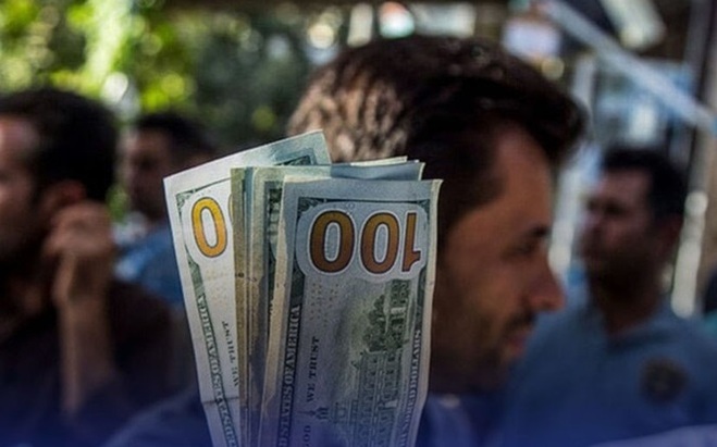 چارت افزایش قیمت بی‌سابقه دلار در بازار تهران؛ هر گرم طلا ۹ میلیون را رد کرد!
