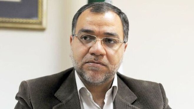 واکنش فضائلی به تیتر مشکوک روزنامه اصلاح‌طلب: سخنگوی رهبری نیستم | عکس