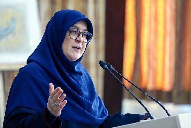 واکنش تازه دولت پزشکیان به مکانیسم ماشه: داریم برای جلوگیری‌اش تلاش می‌کنیم؛ کالابرگ در دستور کاره تا آثارش کم شود
