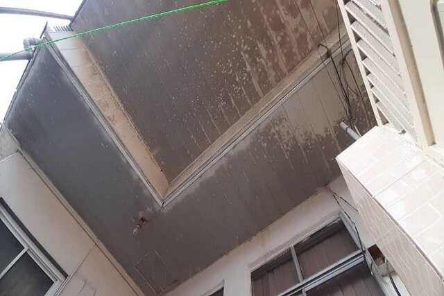 اتفاق مرموز در بندر انزلی؛ پخش بوی نامطبوع و دوده روی زندگی مردم! +عکس اتفاق مرموز در بندر انزلی؛ پخش بوی نامطبوع و دوده روی زندگی مردم! +عکس