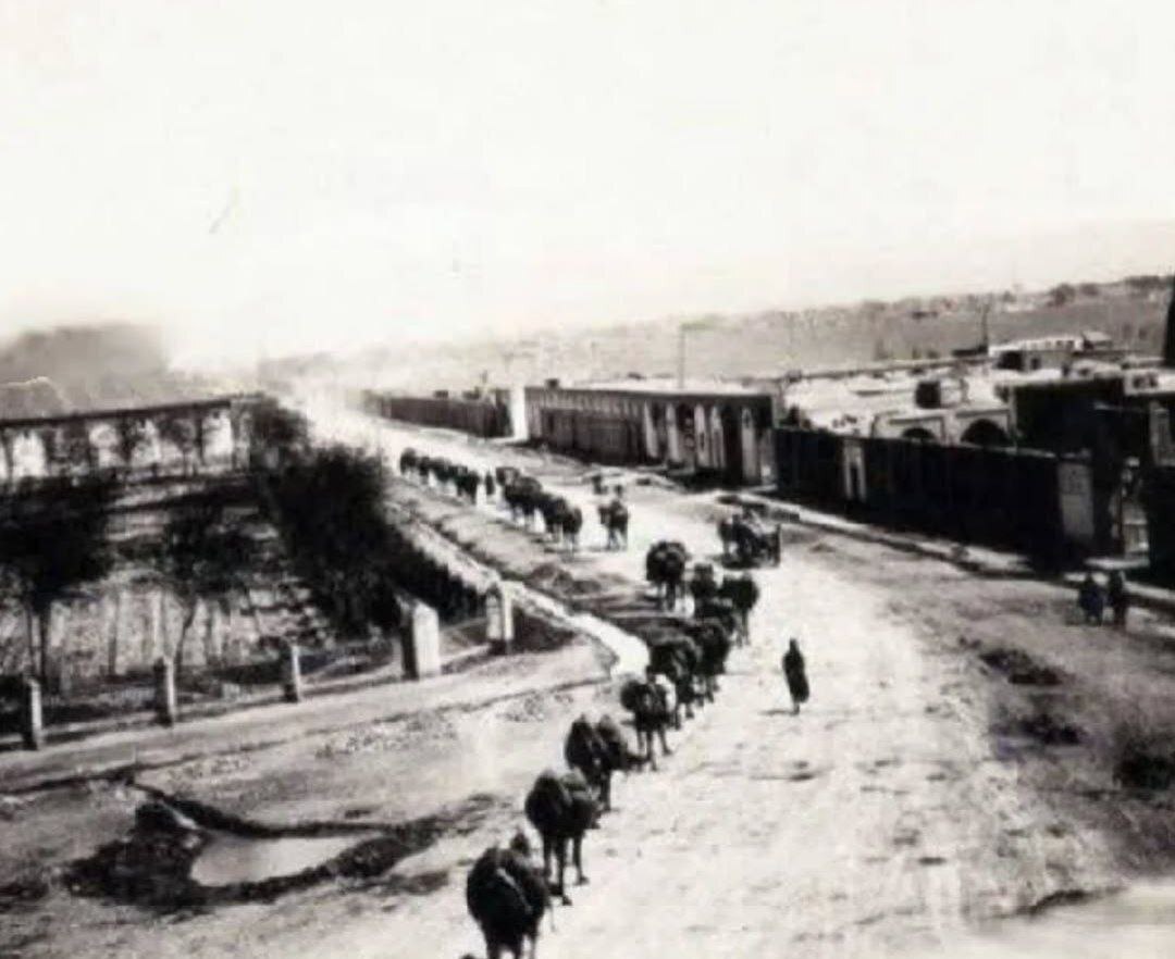 عکس قدیمی و دیده نشده از معروف‌ترین خیابان تهران