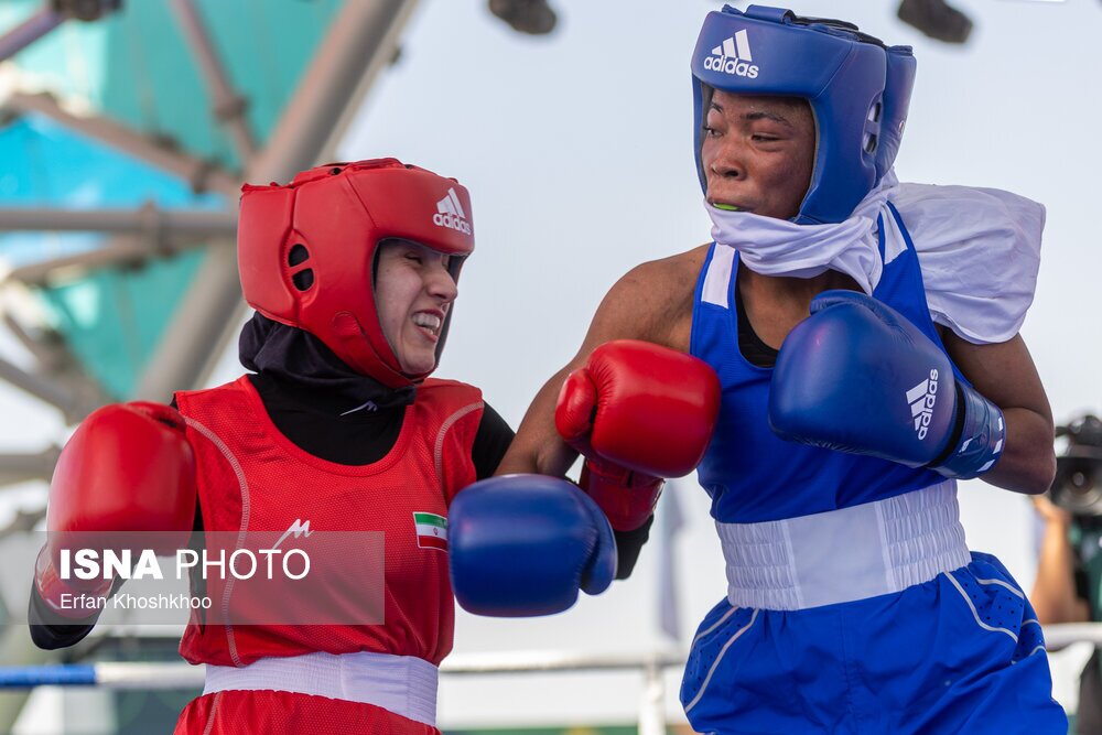 پوشش جالب رقیب دختر ایرانی در مسابقات بوکس ریاض (عکس)