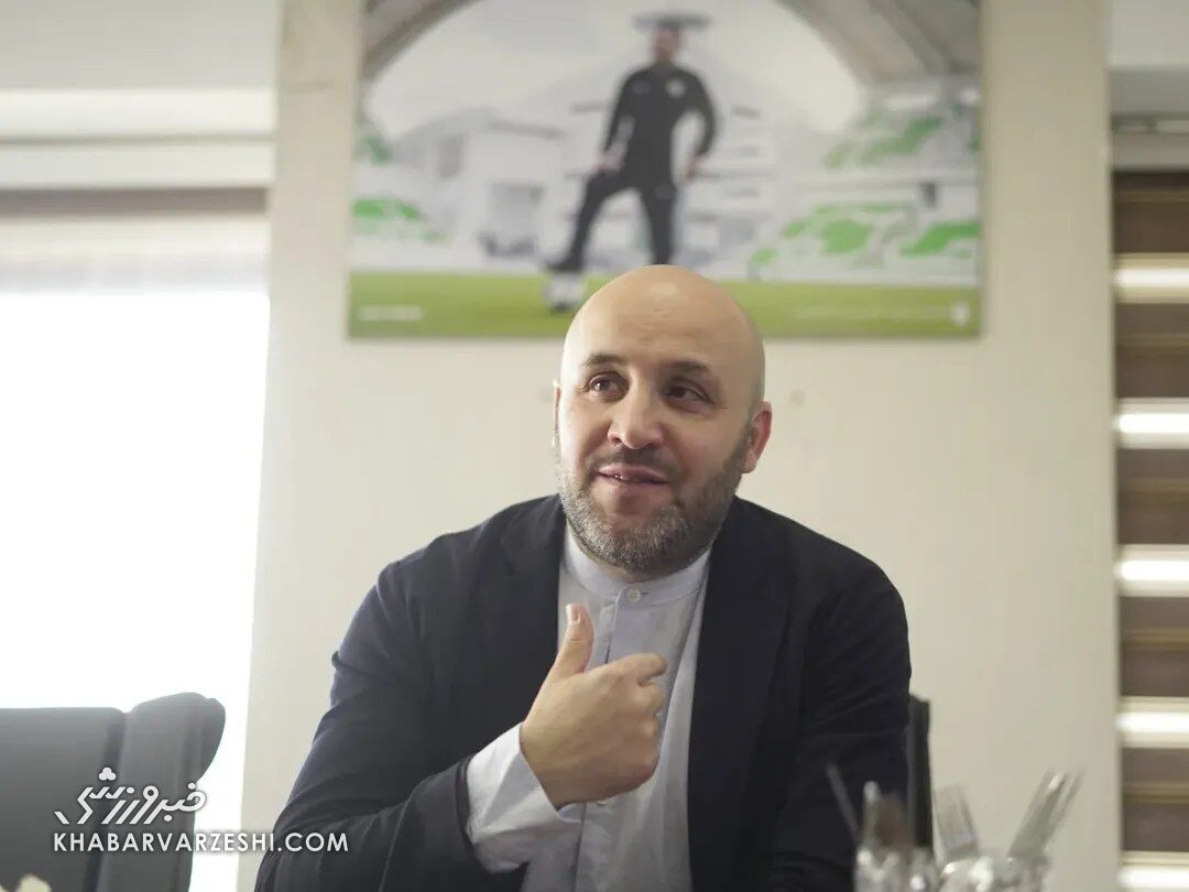 گالیاردی کیست؟ / عکس جنجالی و عجیب از یک مسیحی معتقد! گالیاردی کیست؟ / عکس جنجالی و عجیب از یک مسیحی معتقد!